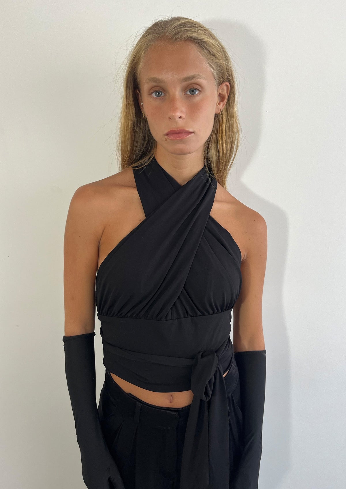 Top Samantha noir